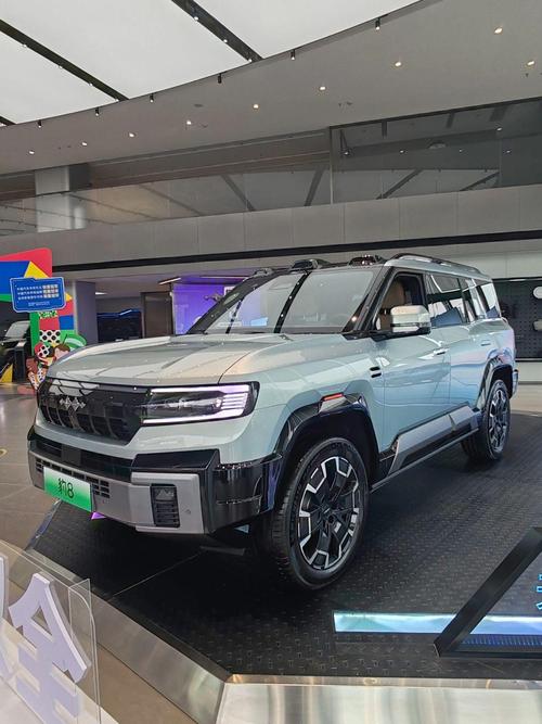 广州197比亚迪方程豹硬派越野的爆款，英菲尼迪35周年与你共成长